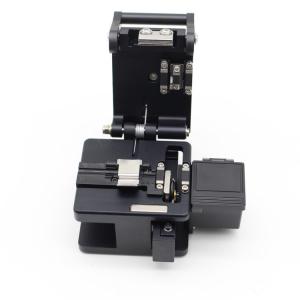 Скалыватель волокна